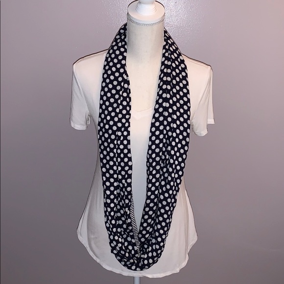 Reversible Infinity Scarf - Picture 3 of 4